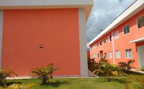Casa em Villagio em Boracéia próximo a praia.